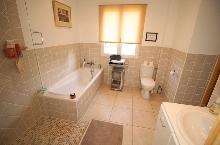 Vrijstaande woning in Flassans-Sur-Issole