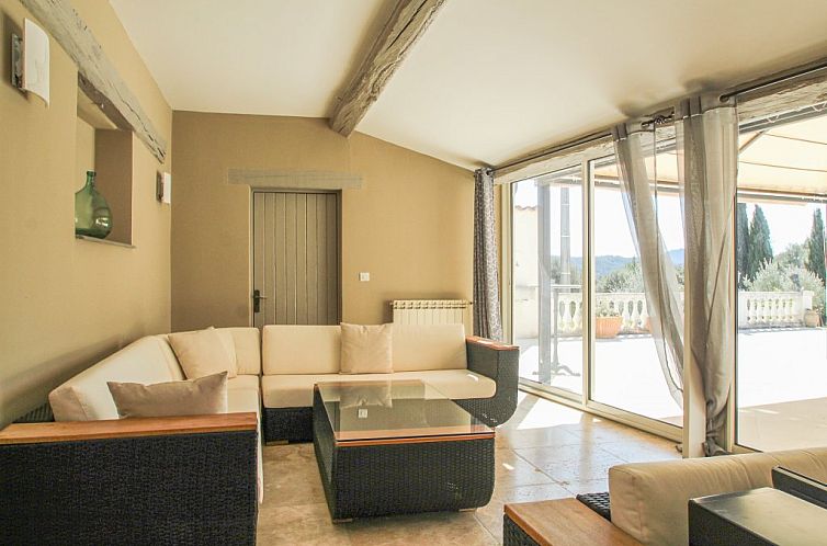 Vrijstaande woning in  Montauroux 