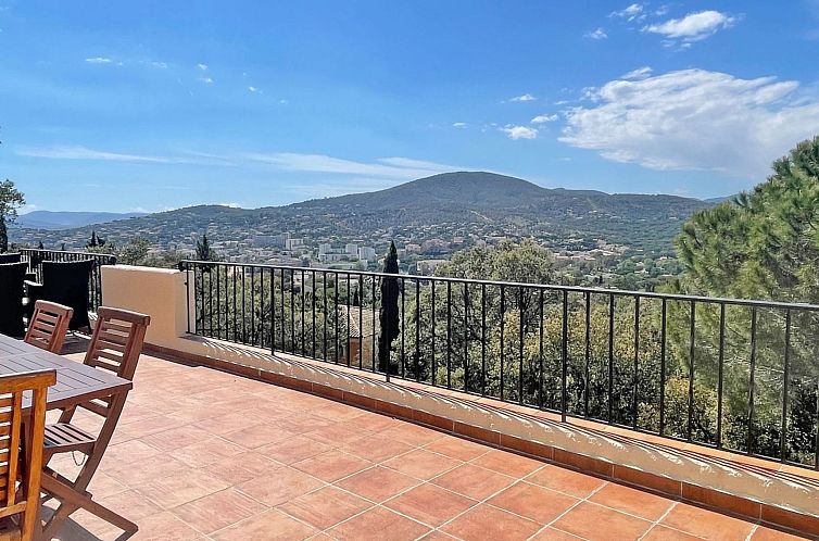 Vakantiehuis Villa "Armalac" mit Bergblick