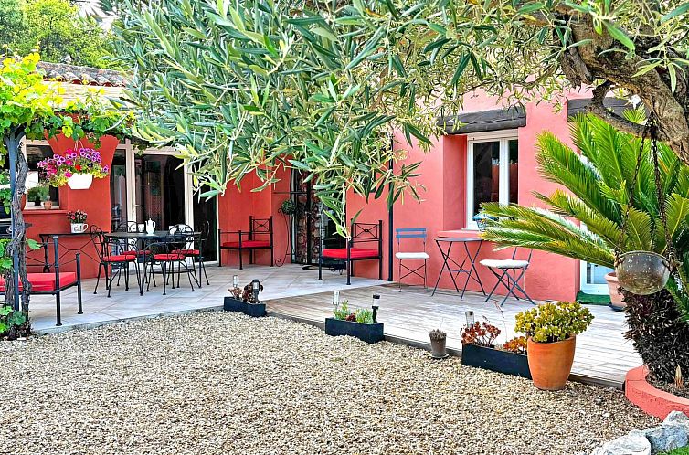Vakantiehuis Haus 5 pers - Swimmingpool- Klimaanlage- WiFi