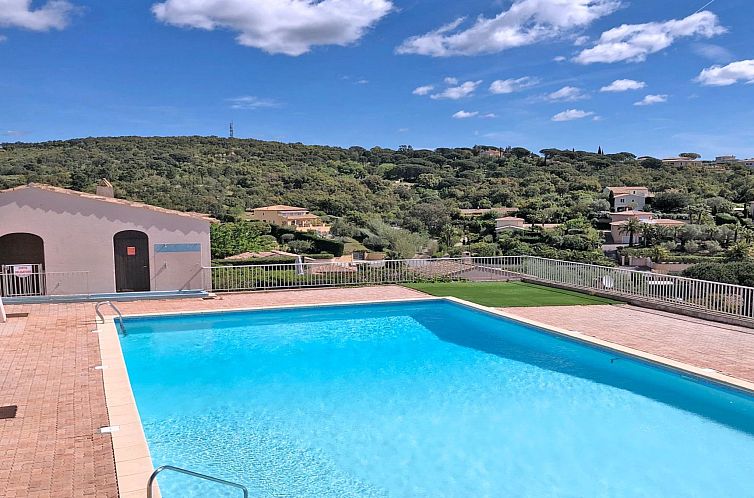 Unterkunft 048599153 - Appartement Provence / Cote d'Azur - Appartement Haus T3 - 4 Personen - Meerblick - Schwimmbad Re