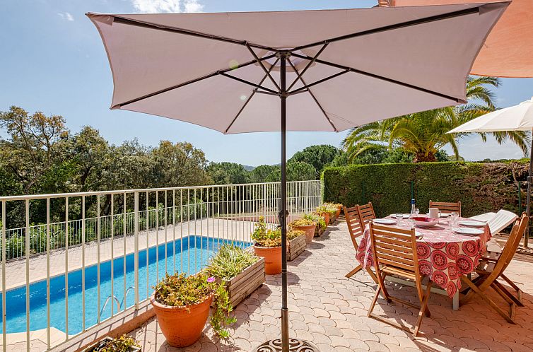 Guest house 04859937 - Apartment Provence / Cote d'Azur - Appartement La Bastide