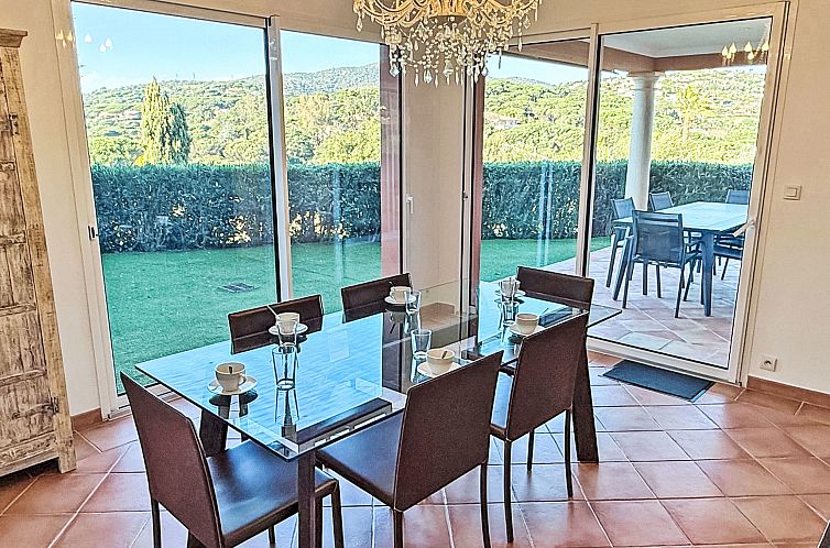 Vakantiehuis Villa Beauchene - Privates Schwimmbad - Klimaan