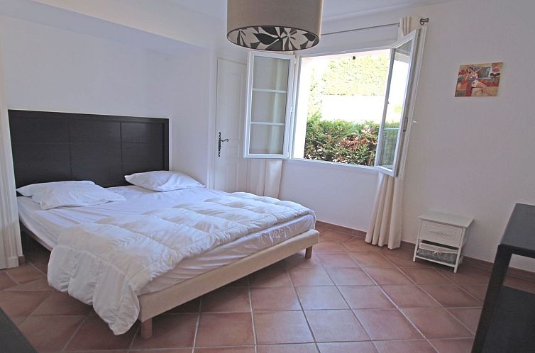 Vakantiehuis Villa Beauchene - Privates Schwimmbad - Klimaan