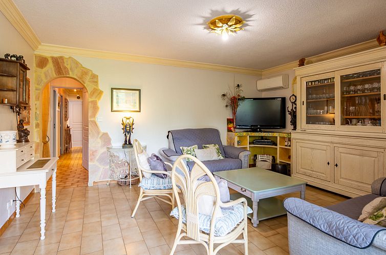 Guest house 04859971 - Apartment Provence / Cote d'Azur - Appartement L'Atalante