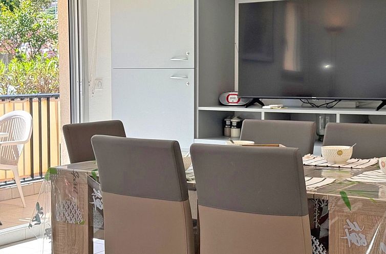 Appartement Appt T3 - Piscine résidence - Klima - Ste Maxim