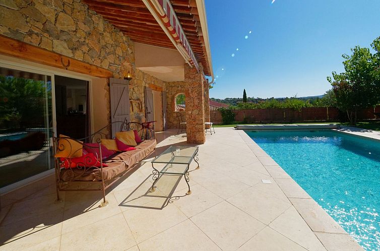 Vakantiehuis mit eigenem Pool