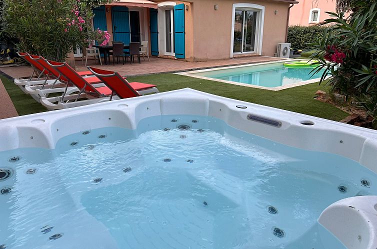 Unterkunft 0486404 - Ferienhaus Provence / Cote d'Azur - Vakantiehuis Villa 3 Schlafzimmer beheizter Pool privater Ja