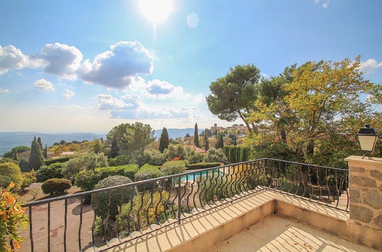 Vrijstaande woning in Cabris