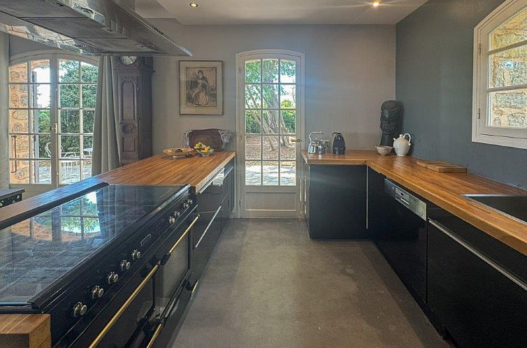 Vrijstaande woning in Cabris