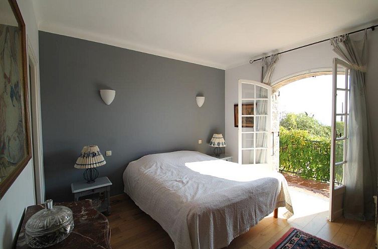 Vrijstaande woning in Cabris