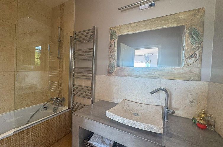 Vrijstaande woning in Cabris