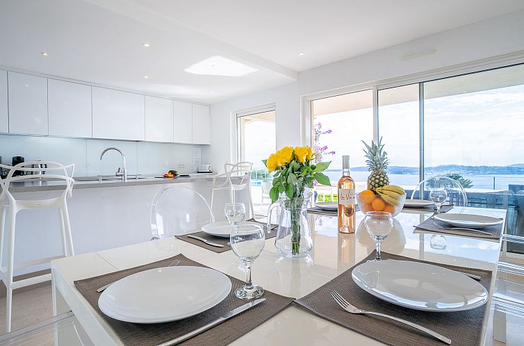 Vakantiehuis Lei Suve