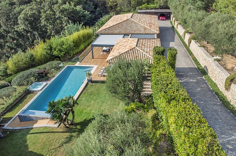 Vrijstaande woning in Grimaud