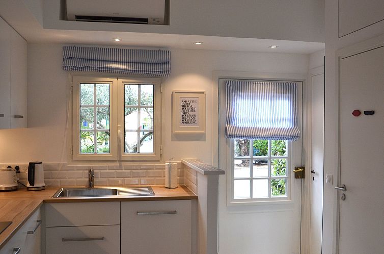 Vakantiehuis Gemütliches Ferienhaus in Grimaud mit Terrasse