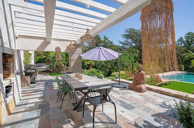 Vrijstaande woning in Grimaud