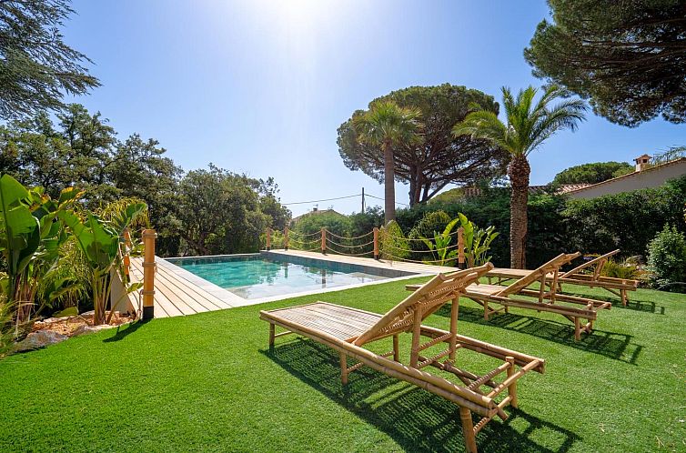 Vrijstaande woning in Grimaud