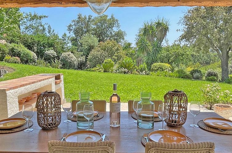 Vakantiehuis Feriendorf "Morigati