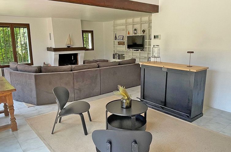Vakantiehuis Feriendorf "Morigati