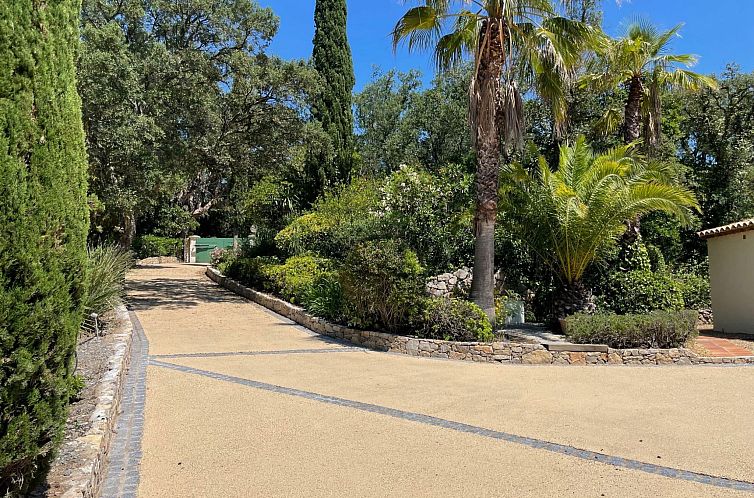 Vakantiehuis Feriendorf "Morigati