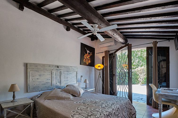 Vakantiehuis Herrliche Villa mit Meerblick, Pool, 400m vom M