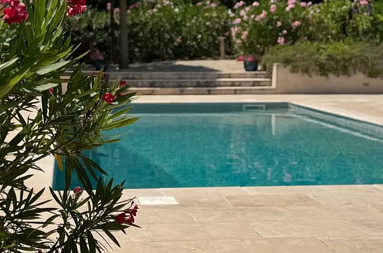 Villa Paranis