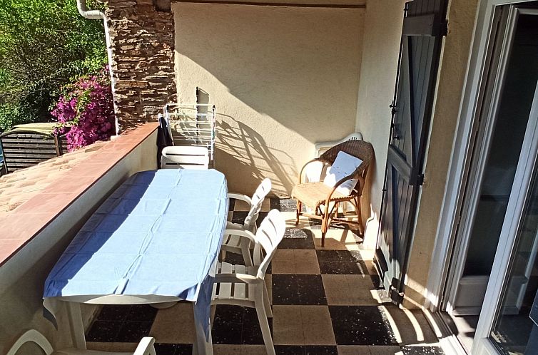 Appartement mit Terrasse