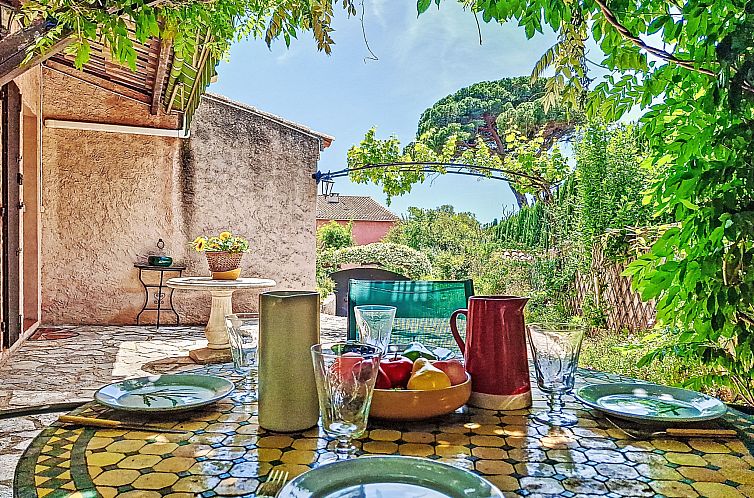 Vakantiehuis La Coustelline