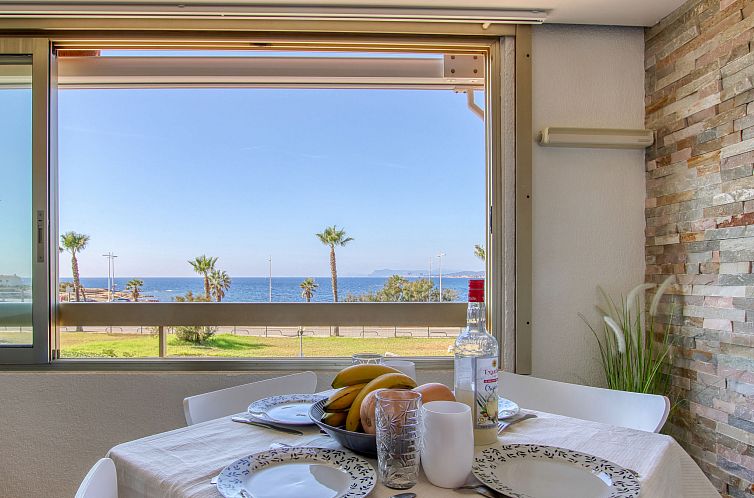 Guest house 04887720 - Apartment Provence / Cote d'Azur - Appartement Les Marines d'Aryana