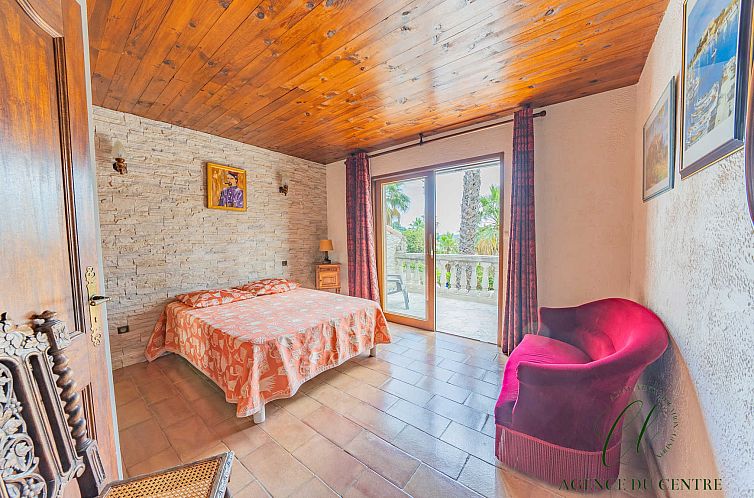 Vrijstaande woning in Biot