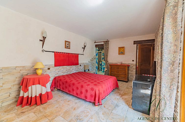 Vrijstaande woning in Biot