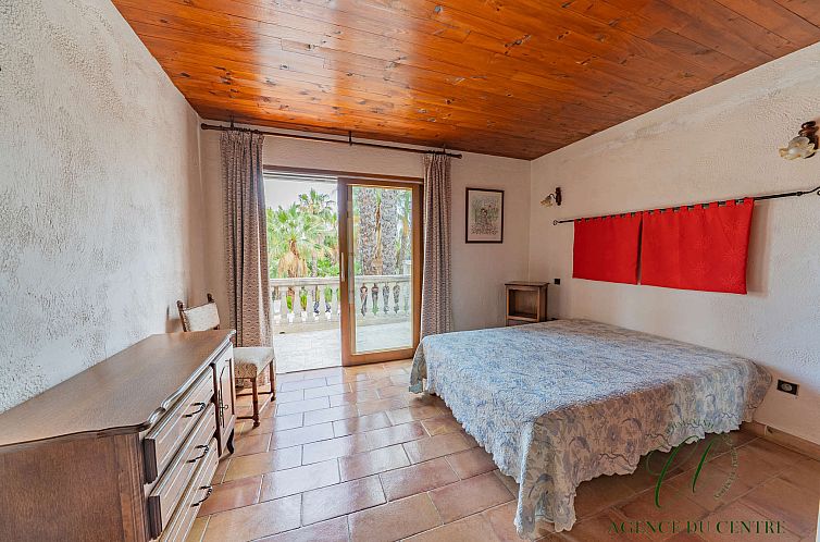 Vrijstaande woning in Biot