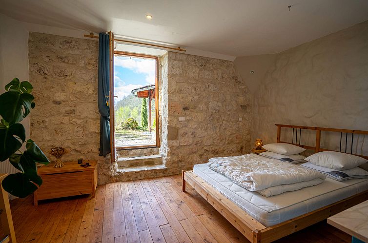 Vrijstaande woning in Montaigu-De-Quercy
