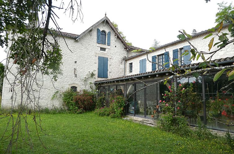 Vrijstaande woning in Montaigu-De-Quercy