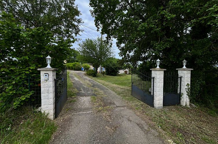 Vrijstaande woning in Montaigu-De-Quercy