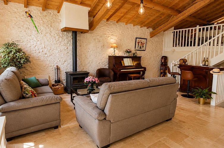 Vrijstaande woning in Montaigu-De-Quercy