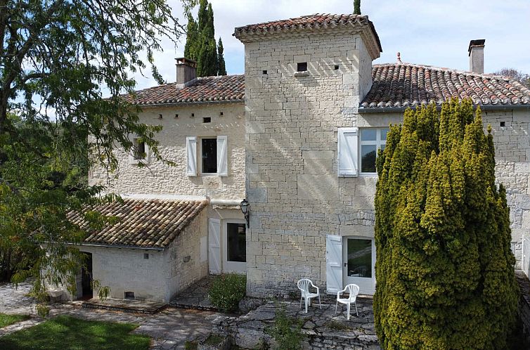 Vrijstaande woning in Montaigu-De-Quercy