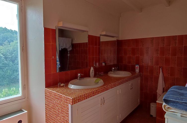 Vrijstaande woning in Montaigu-De-Quercy