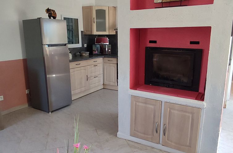 Vrijstaande woning in Montaigu-De-Quercy