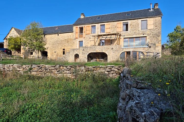 Vakantiehuisje in Saint-laurent-d'olt