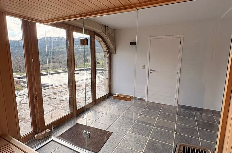 Vakantiehuisje in Saint-laurent-d'olt