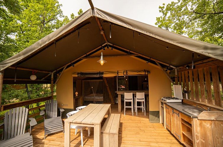 Safari Lodge + Teeny Lodge