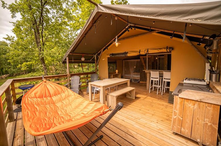 Safari Lodge + Teeny Lodge