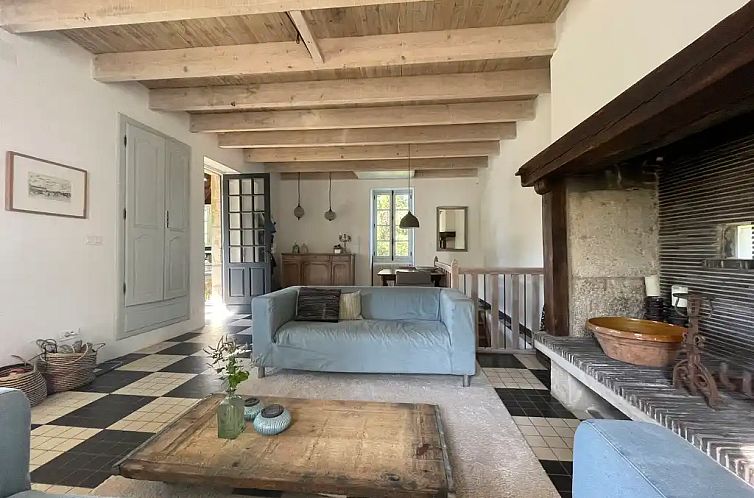 Les Tulipes, maison bleue