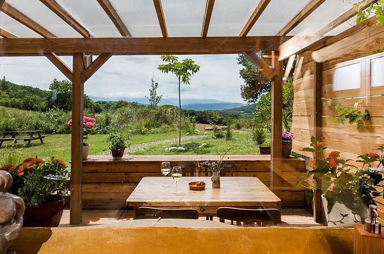 Natuurlijk gebouwd vakantiehuis