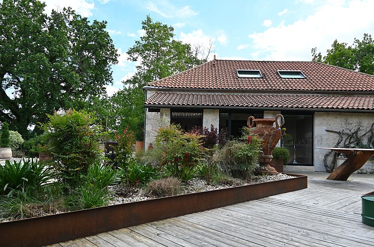 Vrijstaande woning in Roquecor