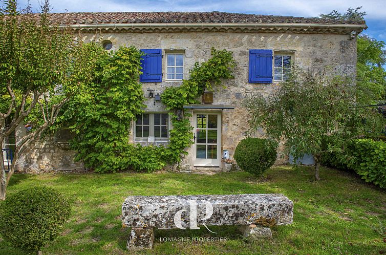 Vrijstaande woning in Saint-Clar