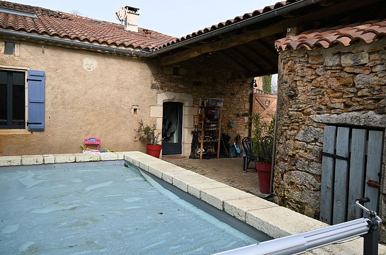 Vrijstaande woning in Saint Front Sur Lémance