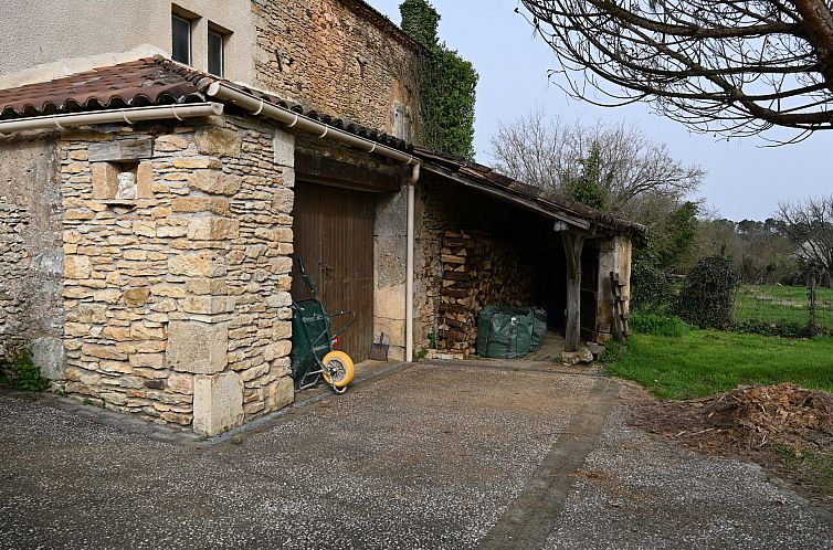 Vrijstaande woning in Saint Front Sur Lémance