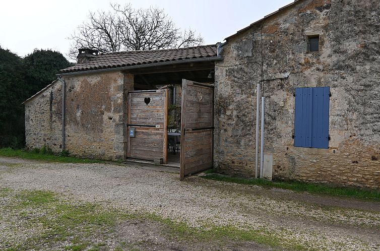 Vrijstaande woning in Saint Front Sur Lémance